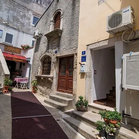 Marinko Appartamento Krk Town