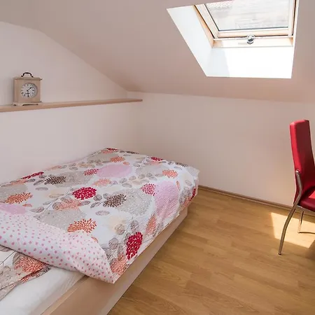 Marinko Apartment Krk Town